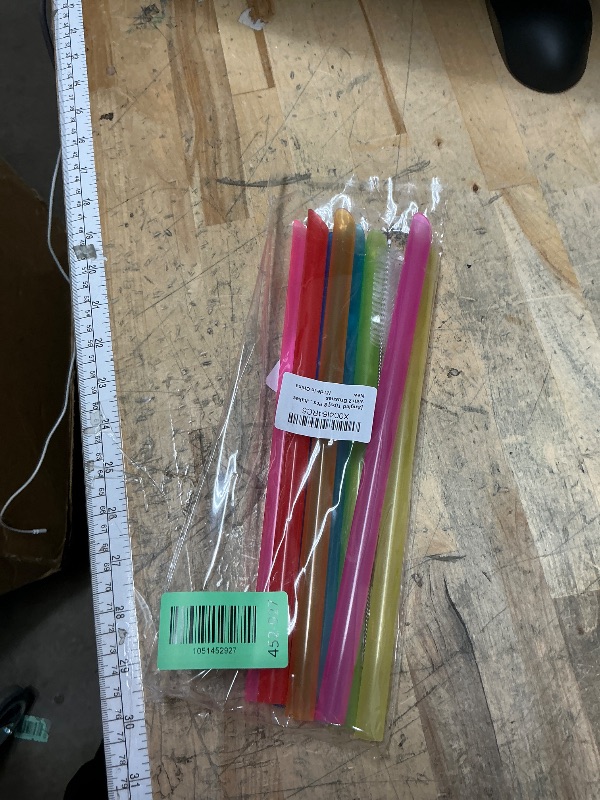 Photo 1 of [Angled Tips] 8 Pcs Reusable Boba Straws & Smoothie Straws - Multi Colors Jumbo Wide Reusable Straw, BPA FREE Food-Grade Plastic Straw for Bubble Tea(Tapioca, Boba Pearls), Milkshakes with 2 Brushes