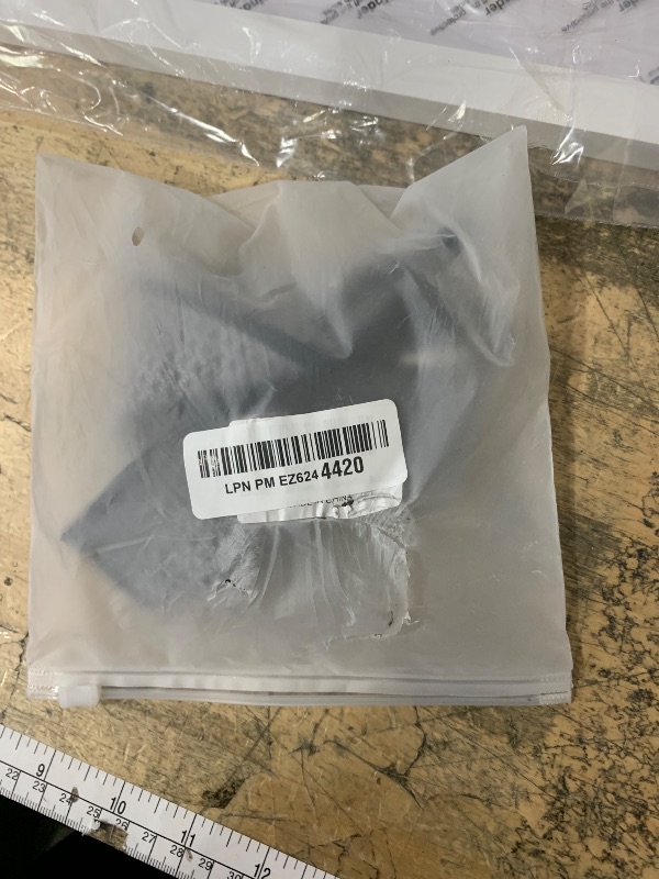 Photo 1 of **PARTIAL SET ONLY 1** ZZHAO Magnetic Golf Towels,Super Absorbent Microfiber Small Towels with Clip - Industrial Strength Magnet,Lightweight, Scratch-Resistant, 5.5x5.5 In-2Pcs- Black&Gray