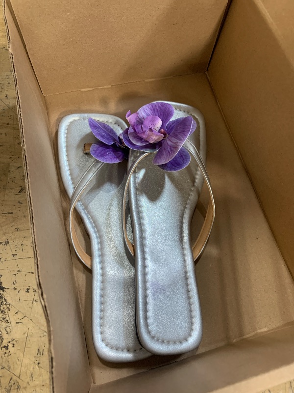 Photo 1 of **SHOWS SIGNS OF USAGE** GORGLITTER Women's Flower Flat Sandals Flip Flops Square Open Toe Summer Slide Sandals Silver 8.5