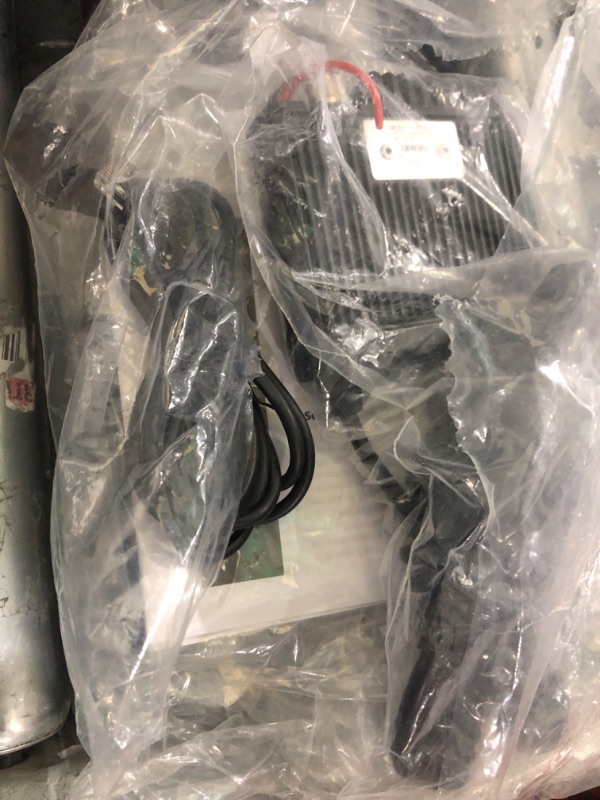 Photo 1 of *****PARTS ONLY *****SEE NOTES ***Uniden CMX760 Bearcat Off Road Series Compact Mobile CB Radio, 40-Channel Operation, Ultra-Compact for Easy Mounting, Large 7-Color Backlit LCD Display on Mic with Built-in Speaker Mic, Black