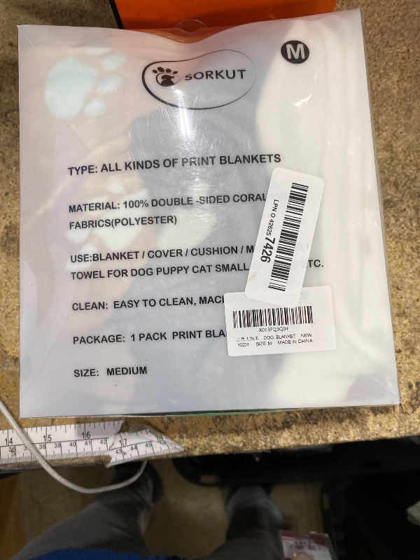 Photo 1 of 1 Pack 3 Puppy Blankets Super Soft Warm Sleep Mat Cute PAW Print Blanket Fleece Pet Blanket Flannel Throw Dog Blankets for Small Dogs Puppy Cats,Gray/White/Brown-Medium(29"x20")