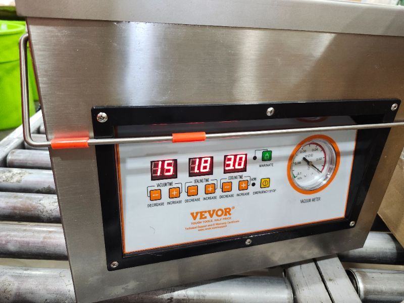 Photo 1 of ** not functional***VEVOR Chamber Vacuum Sealer, 320W Sealing Power, Vacuum Packing Machine for Wet Foods, Meats, Marinades and More, Compact Size with 12.6 in Sealing Length, Applied in Home Kitchen and Commercial Use