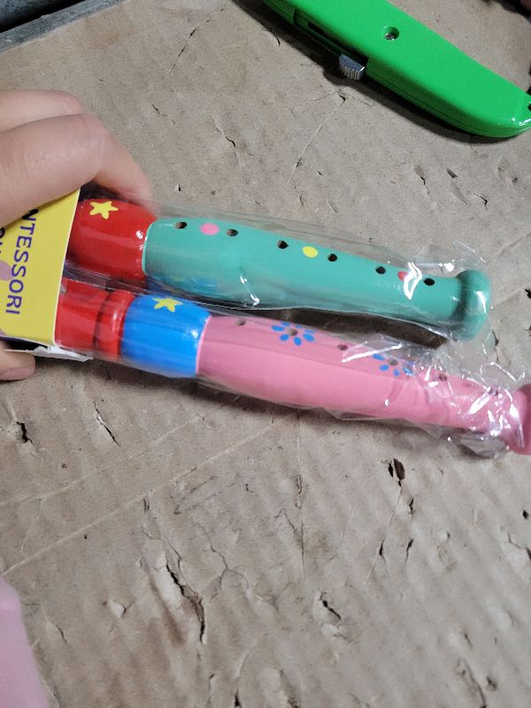 Photo 1 of 2 pcs Small Wooden Recorders for Toddlers, Colorful Piccolo Flute for Kids,Learning Rhythm Musical Instrument,Sealive Baby Early Education Music Sound Toys for Autism or Preschool Child (Random Color)