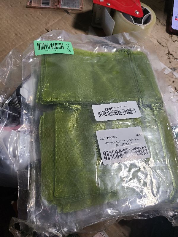 Photo 1 of 100 Pcs Fruit Protection Bags,4x6 Inch Green Mesh Drawstring Nets,Pest and Bird Barrier for Strawberries,Blueberries Small Fruits,Garden Netting Cover with Tight Mesh Design