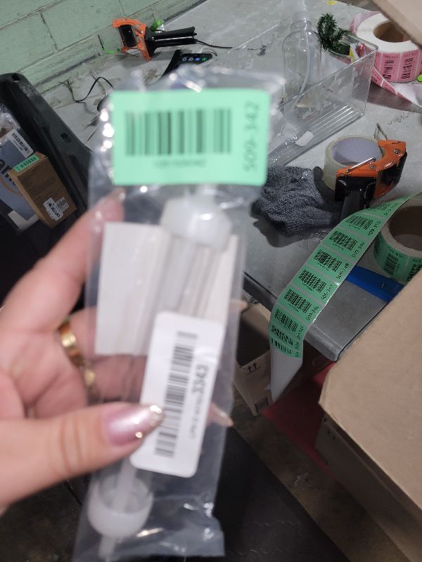 Photo 1 of 1pk Oxygen Tubing in-Line Water Trap with Removable End Caps