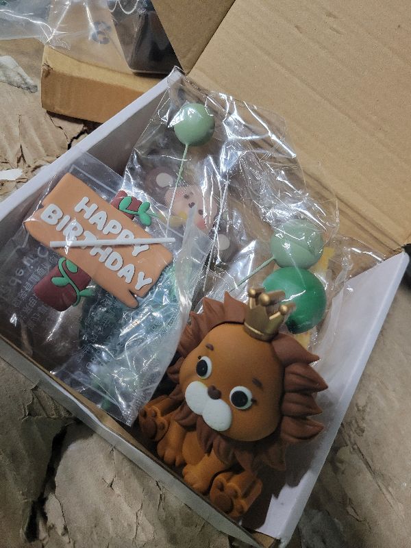 Photo 1 of 19pcs Safari Animal Cake Topper - Jungle Wild Cake Toppers with Leaves Balls Cake Decorations for Safari Animals Themed Birthday Party Decorations (Safari Animal Style) (15pcs)