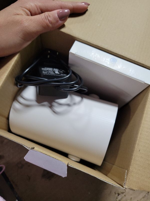 Photo 1 of ?Electric Focus?Mini Projector with WiFi 6 and Bluetooth 5.4, Smart Portable Projector 4k Support, 5W Soundbase Speaker, Auto Keystone 180° Rotation, Home Outdoor Movie Proyector HY300Ultra