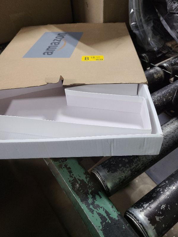 Photo 1 of 12.5inch Fillable Paper Mache Number Letter Cardboard Cutouts Charcuterie Board Food Sweet Cupcake Tray Party Decorative Box (Letter W, White)