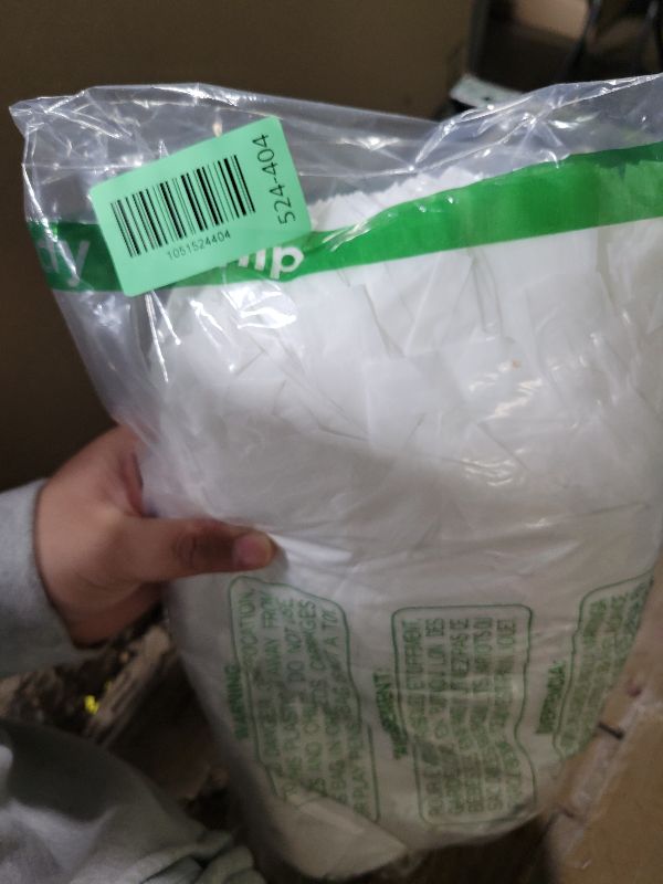 Photo 1 of 2 Pack pom poms Cheerleading with Baton Handle Plastic Cheer Poms Cheerleading Pompoms for Sports Party Dance Team Accessories Cheering Squad Spirit (A-White)