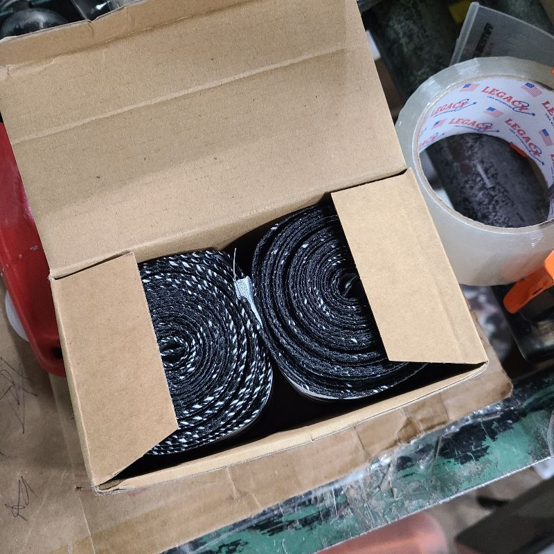 Photo 1 of 2 Rolls Christmas Checkered Ribbon Black and White Check Ribbon Diamond Check Wired Edge Ribbon Diamond Pattern Decorative Ribbons for Christmas Fall Tree Wrapping DIY Crafts (1.9 Inch)