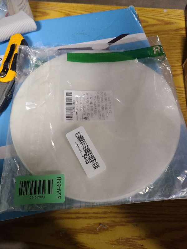 Photo 1 of 100Pcs 9 IN Round Parchment Paper,Non Stick Parchment Paper for Baking,Air Fryer Liners,Suitable for Baking Cakes Pring Plates Ovens and Barbecues Tortilla Press(White)