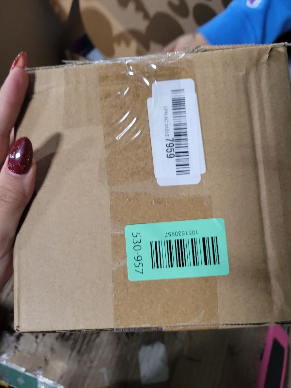 Photo 1 of 2 Pcs Rattan Tissue Box Cover 5.7" x 5.7" x 5.7"Rattan Square Tissue Box Cover Decorative Woven Facial Tissue Holder with Hinged Top Lid for Home Office Desk Living Room Bathroom Dec