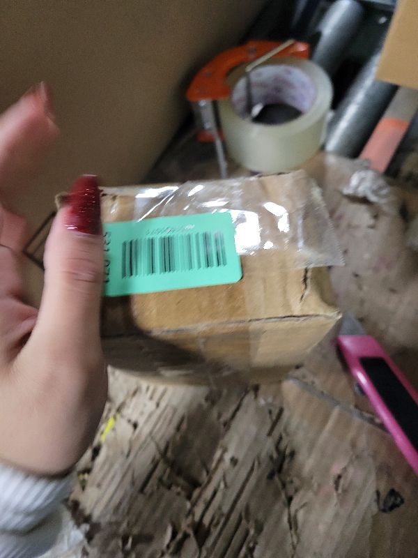 Photo 1 of 20 Pcs 2x4 Fence Brackets for Wood,Fence Post Bracket,2x4 Brackets for Woods Rail,Deck Bracket Connectors for 2"×4" (Actually 1.5"x3.5") Wood Post with 160pcs Screws