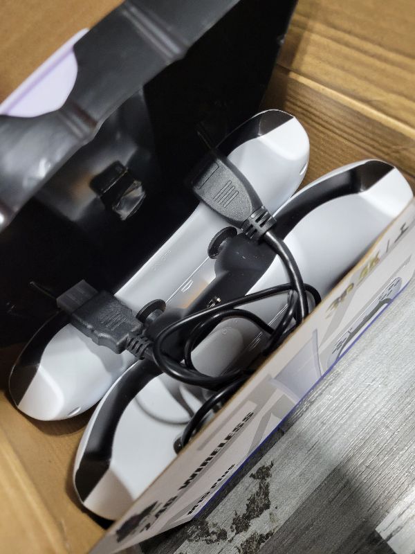 Photo 1 of 2025 New Retro Gaming Console Stick Pro, Video Games Console with 4K HDMI Output, Built-in 23 Classic Game Emulators, 20000+ Video Games with Dual 2.4G Wireless Controllers?Ideal for a Christmas gift for kids and retro game lovers(64G)