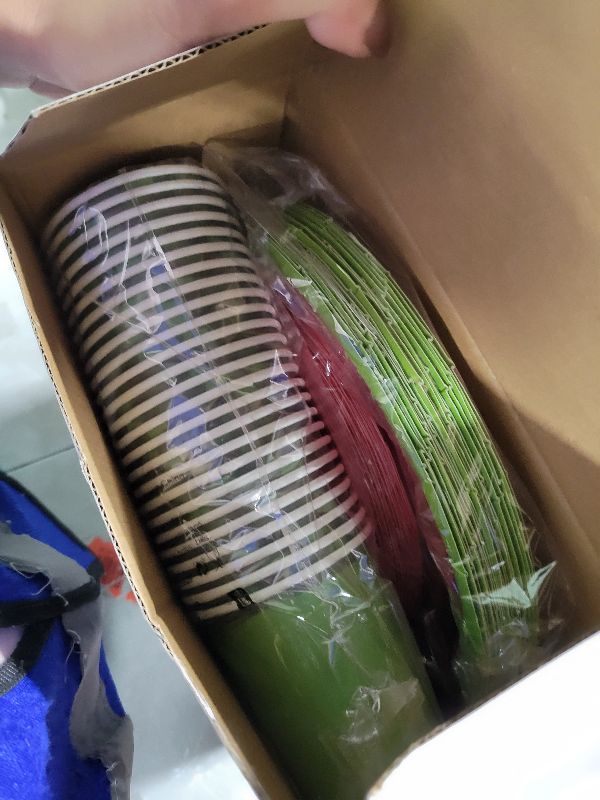 View 2 of 125Pcs Christmas Paper Plates and Napkins Sets, Christmas Party Decorations?Disposable Xmas Dinner Plates Dinnerware Set for Xmas Holiday Birthday Party Favors, Serve 25, Green,Red, 7/9 Inch (Green)