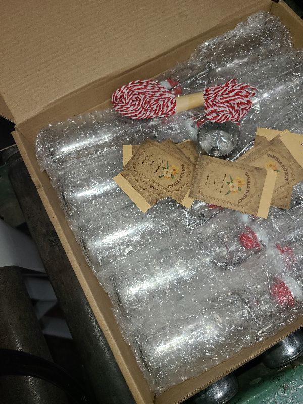 Photo 1 of 10 pack Vanilla Extract Bottles ?Flip Top vanilla bottles,10 pcs Vanilla Extract Stickers for homemade vanilla extract bottles Syrup Gift Glass Food Storage Canister Set (Transparent , 4oz-10pack)