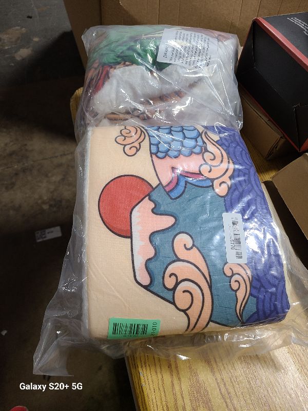 Photo 1 of ?? Ramen Noodle Dog & Cat Bed,Keep Warm and Super Soft Creative Pet Nest for Indoor Cats,Removable Washable Cushion for Small Medium Large Dogs and Cats