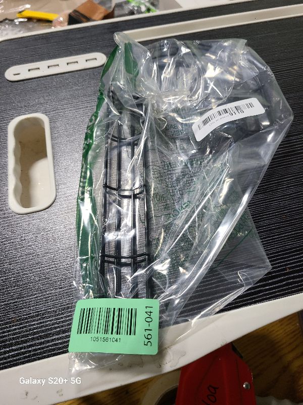 Photo 1 of 2 Pack 12 Inch Christmas Wire Wreath Frame Metal Wire Frame Flower Wreath Frames for New Year Valentines Party Decorationes