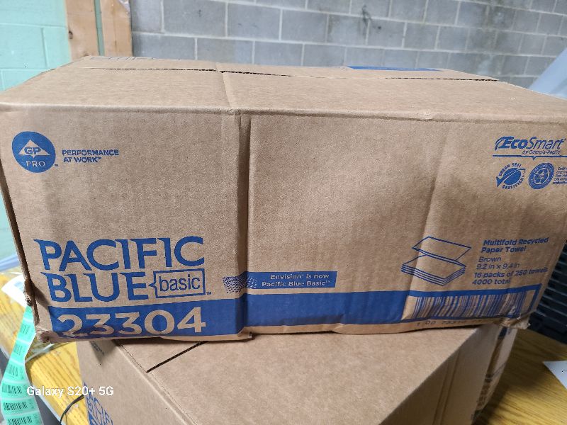 Photo 1 of Pacific Blue Basic Recycled Multifold Paper Towels (Previously branded Envision) by GP PRO (Georgia-Pacific), Brown, 23304, 250 Towels Per Pack, 16 Packs Per Case