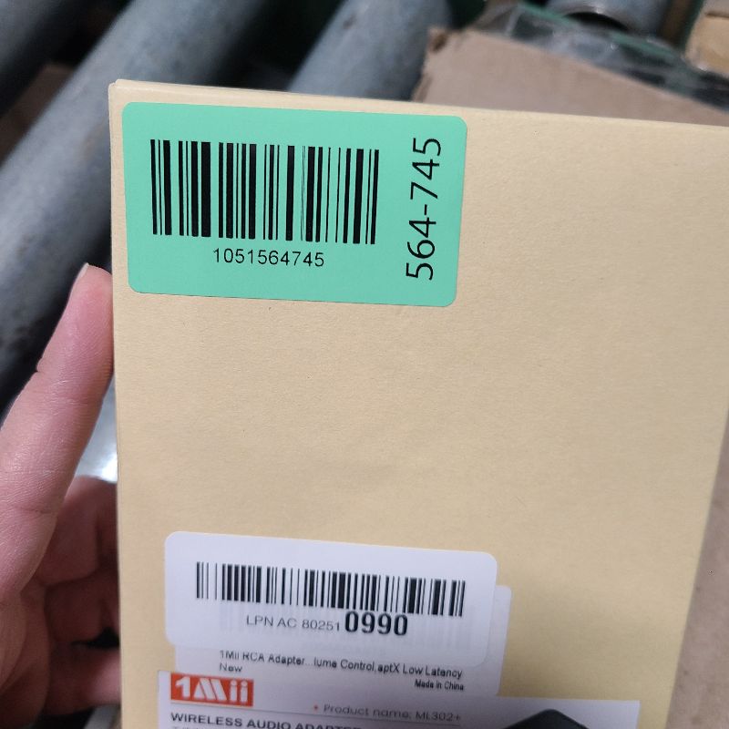 Photo 1 of 1Mii RCA Bluetooth 5.3 Adapter for TV, 3.5mm AUX Bluetooth Transmitter Receiver for 2 AirPods or Headphones, Home Stereo, Speakers, Projector, Treadmills, PC, with Volume Control, aptX Low Latency