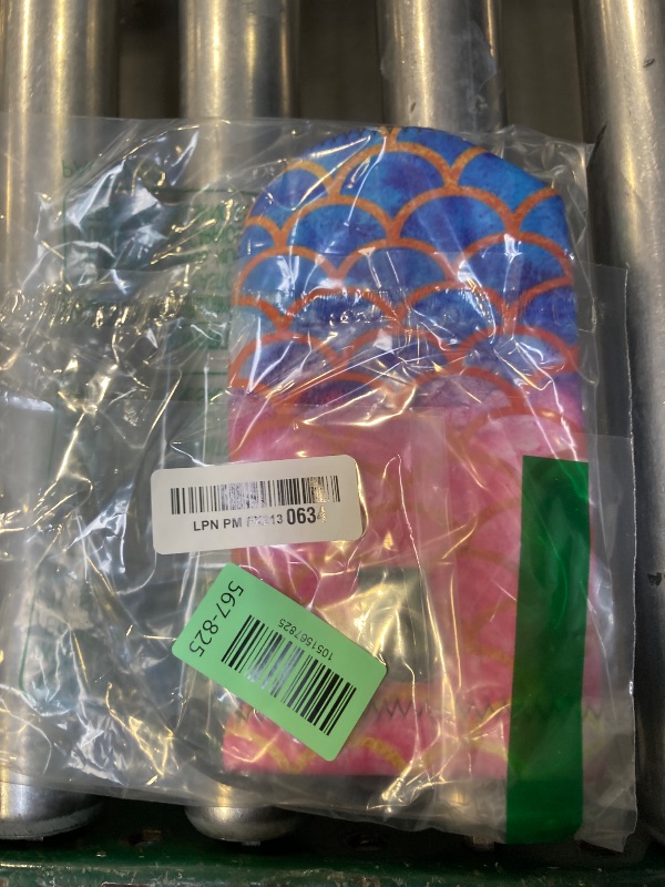 Photo 1 of RICHEN Neoprene Water Bottle Carrier Bag with Adjustable Shoulder Strap,Insulated Water Bottle Cover for 500ml/16oz Stainless Steel/Glass/Plastic Bottles (Mermaid Scale,500ml)