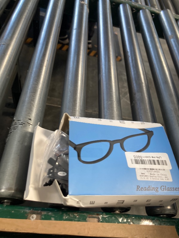 Photo 1 of NORPERWIS Reading Glasses 5 Pairs Quality Readers Spring Hinge Glasses for Reading for Men and Women (2 Black 2 Tortoise 1sun, 4.00)