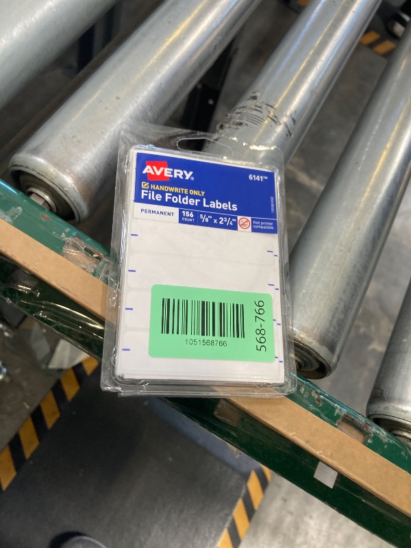 Photo 1 of Avery File Folder Labels, 5/8" x 2-3/4", White, Non-Printable, 156 Blank Labels Total (6141)