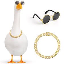 Photo 1 of Shyyween Chain Collar and Sunglasses Porch Goose Outfits for Plastic Goose 23"/ 17'' Lawn Geese Statue Sunglasses Collar for Garden Geese Retro Pet Cosplay Party Yard(Gold,Rhinestone)