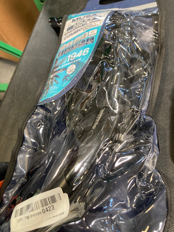 Photo 1 of Cressi Musa & Scilla Mask & Snorkel Kit, Black