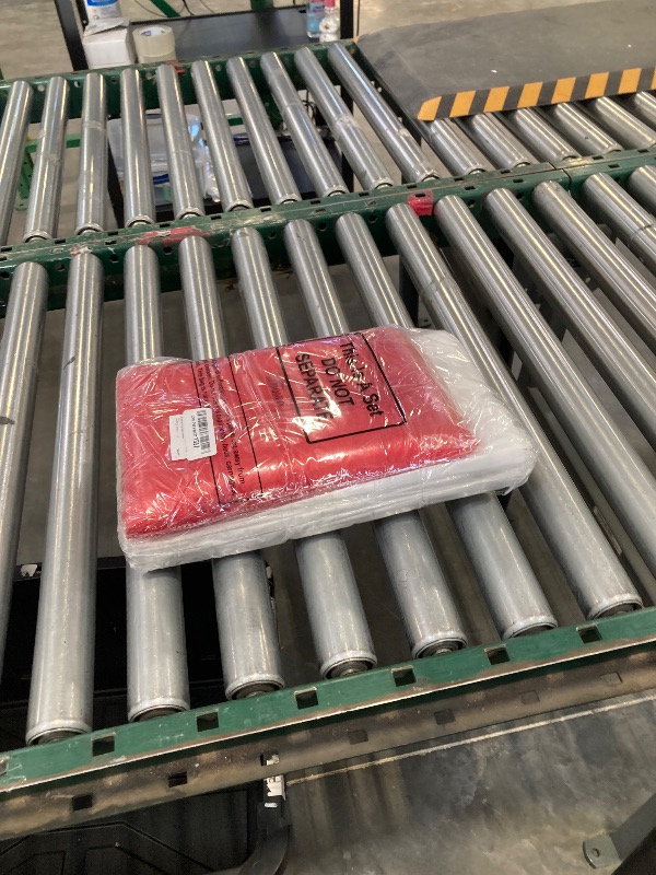 Photo 1 of Tudomro 16 Pcs White and Red Round Plastic Tablecloth and Satin Table Runner Set 84 Inch Round Covers 12 x 108 Inch Table Runners for Christmas Wedding Birthday Party Baby Shower