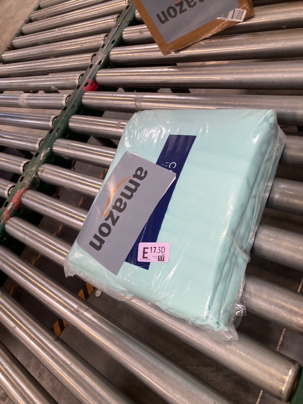 Photo 1 of Cal King Size 4 Piece Sheet Set - Comfy Breathable & Cooling Bed Sheets Set - Hotel Luxury Bedding for Women, Men, Kids, Teens, Boys & Girls - Deep Pockets, Soft, Wrinkle Free - Oeko-Tex - Spa Blue