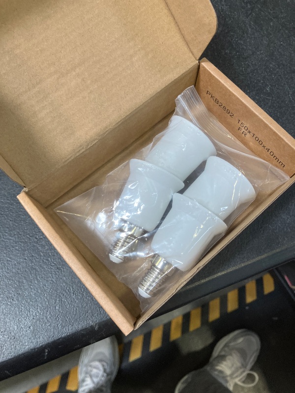 Photo 1 of PATIKIL E14 to E26/E27 Light Socket Adapter, 4pcs Lamp Holder Convert Screw Base Converter for Halogen CFL Light Bulb, White