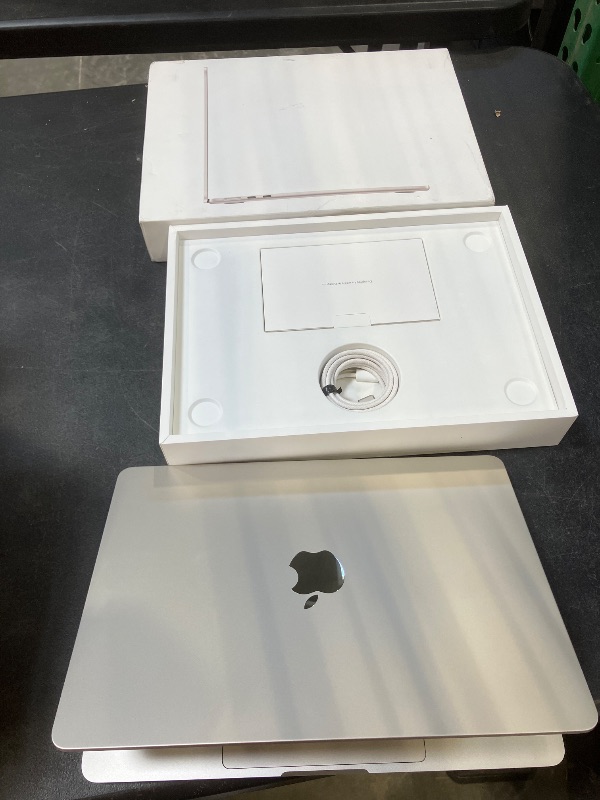 Photo 1 of Apple 2025 MacBook Air 13-inch Laptop with M4 chip: Built for Apple Intelligence, 13.6-inch Liquid Retina Display, 24GB Unified Memory, 512GB SSD Storage, 12MP Center Stage Camera, Touch ID; Starlight