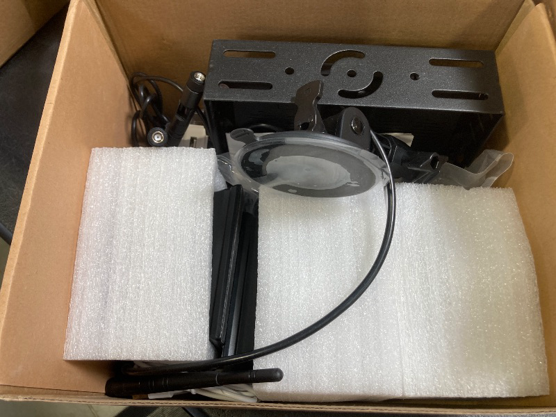 Photo 1 of WOOCARTY 7" 3-Magnetic Wireless RV Backup Camera, HD1080P DVR Monitor, IP69 Waterproof & IR Night Vision 3x9600mAh Rechargeable Cameras, 2 Side Cameras & 1 Rear Camera for Trailer Truck Camper WS703