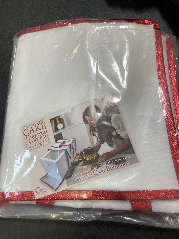 Photo 1 of Cakebon 8-Inch Cake Insulated Cooler Bag with Ice Pack Sheets – Premium Carrier Bag for Cakes, Pastries & Cupcakes – Durable, Reusable, Moisture-Proof Design for Bakers & Food Deliveries (1-Pack)