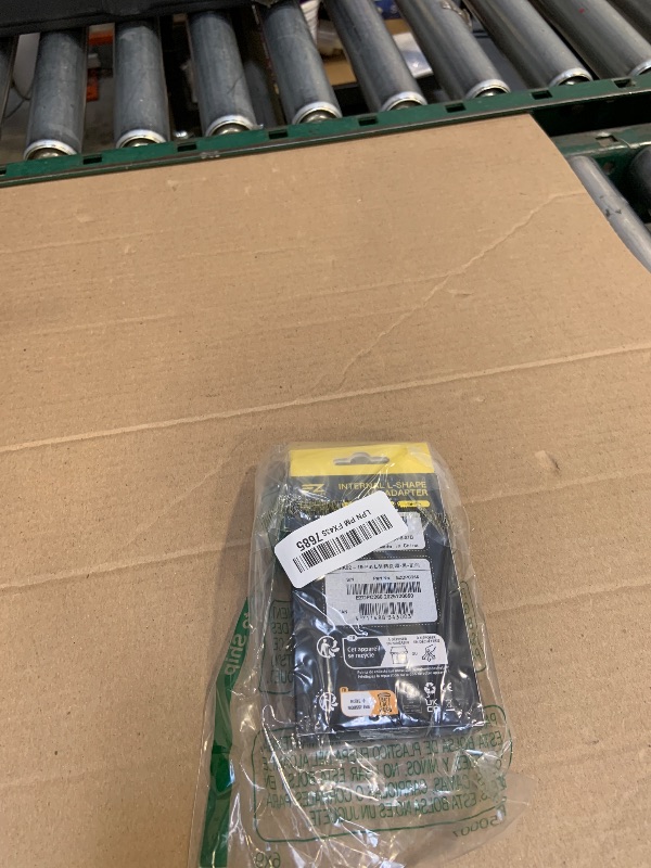 Photo 1 of EZDIY-FAB USB 3.2 Gen 1 19-Pin 90 Degree L-Shape Adapter, Motherboard USB 3.0 Internal Header Adapter,19-Pin /20-Pin Male to Female Converter for Front Panel USB-A, Black -STD