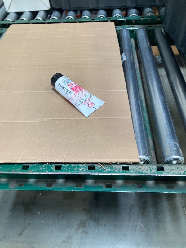 Photo 1 of SoftSheen-Carson Magic Razorless Shaving Cream, Depilatory Hair Removal Cream for Body Hair, Extra Strength, Works in 4 Minutes for, 6 oz