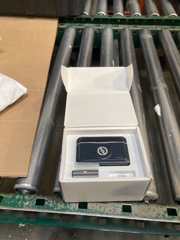 Photo 1 of Hollyland Lark M2 Wireless Microphone for iPhone/Camera/Android/PC, 48kHz/24-bit High Fidelity Audio, 300m Range, Noise Cancelling, 40h Use, YouTube, Vlog, Streaming (2TX + 3RX + Charging Case)