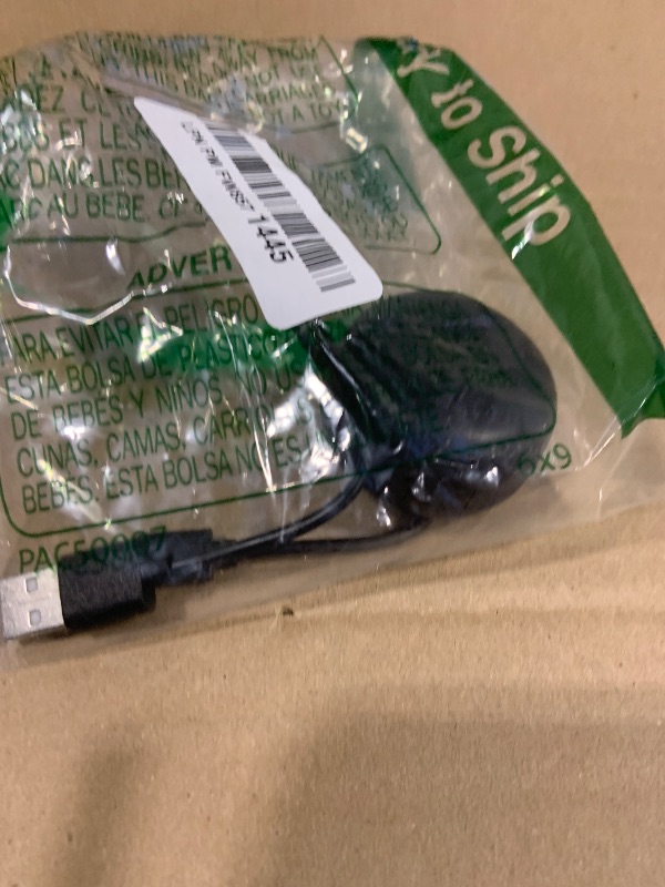 Photo 1 of [New Upgrade, Easy to Use] TikTok Scrolling Ring Remote Control, Camera Shutter Remote, Wireless Bluetooth Scrolling Ring for iPhone, iPad, iOS, Android - Black