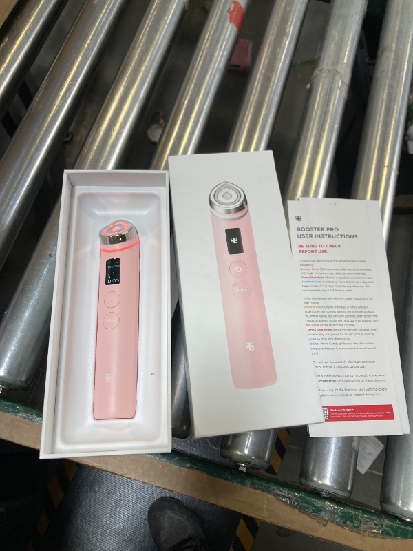 Photo 1 of  Medicube AGE-R Booster Pro, a 6-in-1 facial beauty device 