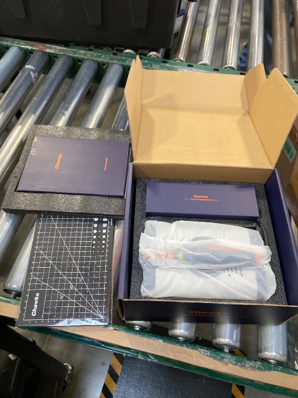 Photo 1 of Chawke Profession 65W Ultrasonic Cutter Knife 40kHz Vibration Cutting 3D Print Resin, Dental Model Plastic, Car Modification Carbon fiber Acrylic Trimming Deburr DIY Power-driven Tools (Pro Version)