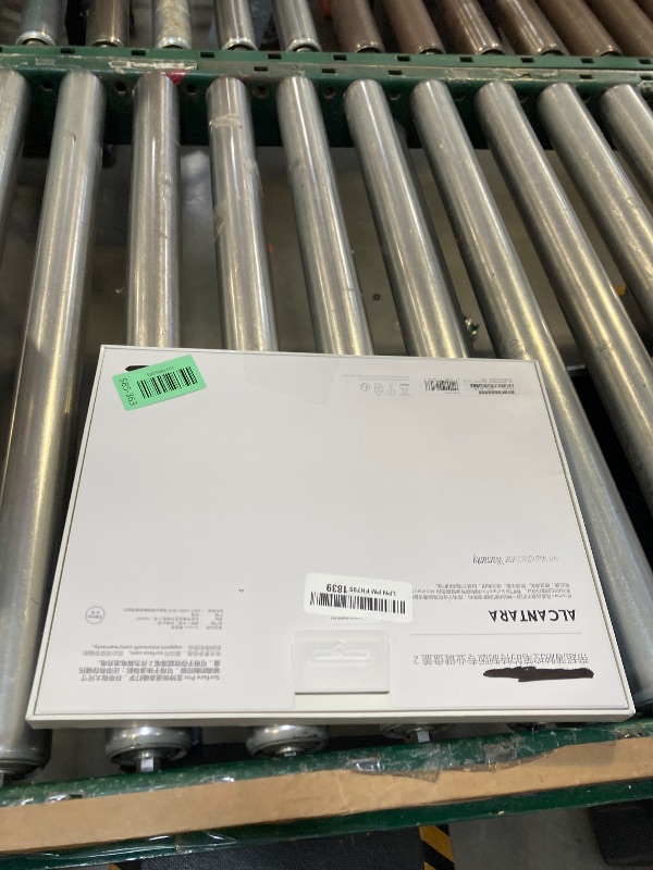 Photo 1 of Pro 10 Signature Keyboard with Slim Pen Compatible with Microsoft Surface Pro 10/11/9 Signature Keyboard with Slim Pen (Poppy Red)