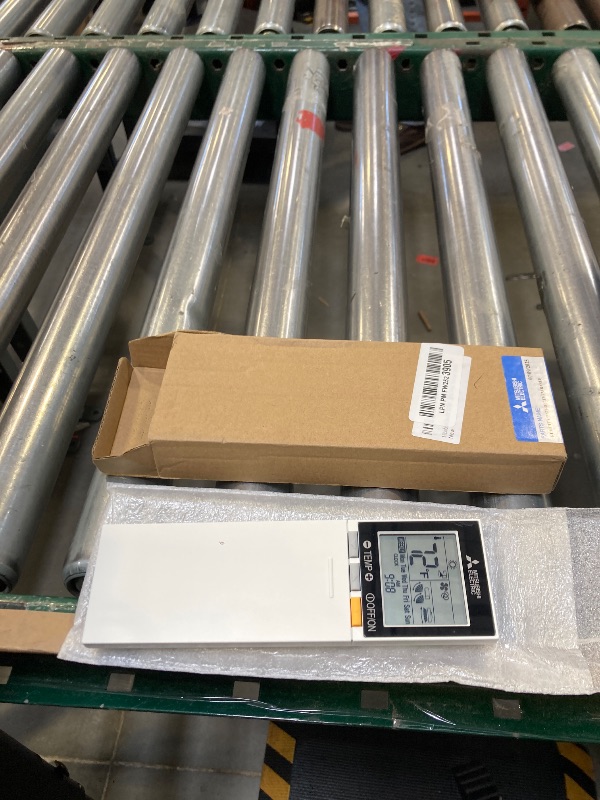 Photo 1 of Mitsubishi Electric SG15H (E22T43426) Original HVAC Remote Control