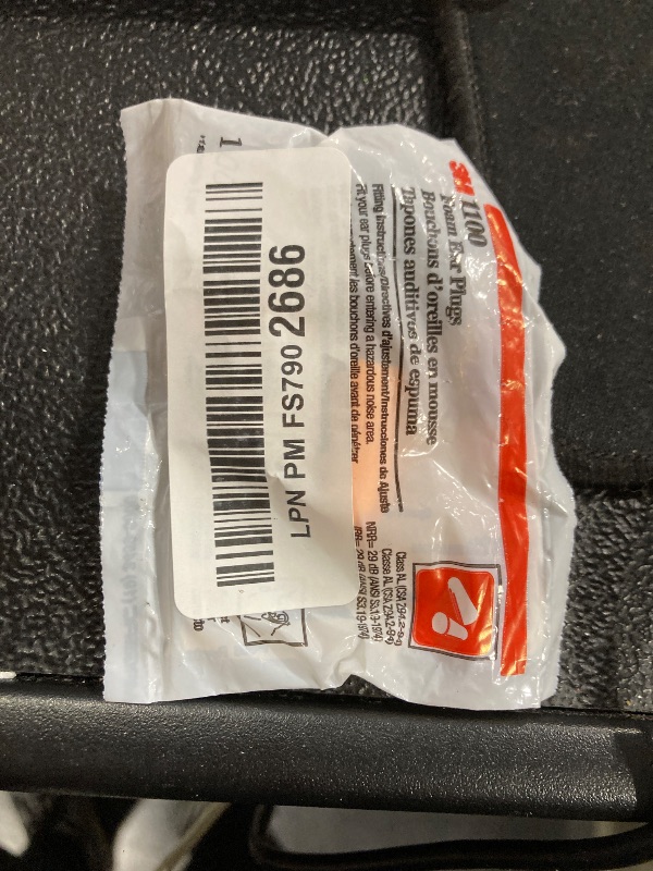 Photo 1 of 3M 1100 Uncorded Foam Earplugs, Orange