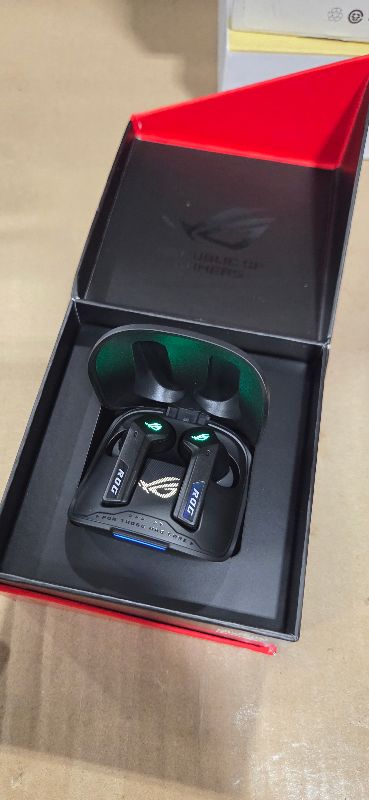 Photo 1 of ASUS ROG Cetra True Wireless SpeedNova Gaming Earbuds – Dual-Mode (BT, 2.4GHz), Dirac Opteo, Bone-Conduction AI Mic, Adaptive ANC, 46Hr Battery, for PC, PS5, PS4, Switch, Mobile, ROG Ally/X - Black