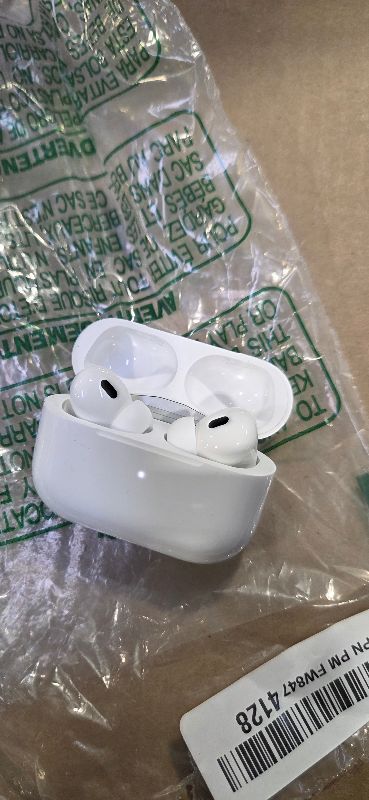 Photo 1 of Apple AirPods Pro (2nd generation) with MagSafe Charging Case (USB-C) (Renewed)