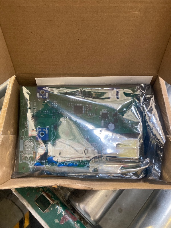 Photo 1 of 1-00-05886 Control Circuit Board For Harman Pellet Stove Accentra 52i, Accentra Cast Free Standing, Accentra Insert, Advance, P35i, P43, P61, P61A, P68, XXV Replace 3-20-04220 3-20-05886 3-20-05374