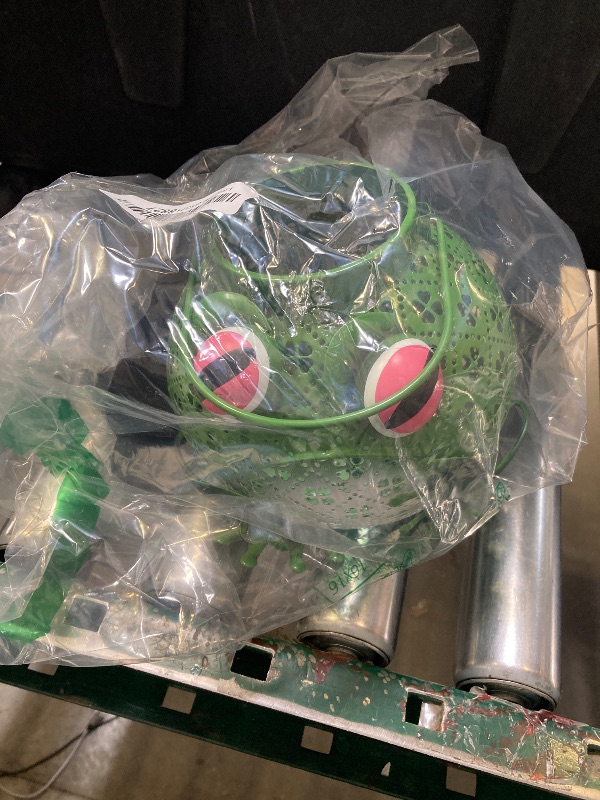 Photo 1 of 1 Pack Solar Lanterns Outdoor Waterproof Frog Metal Hanging Lantern Outdoor Hanging Solar Lights with Sound, Outdoor Lanterns for Yard, Garden, Patio, Porch