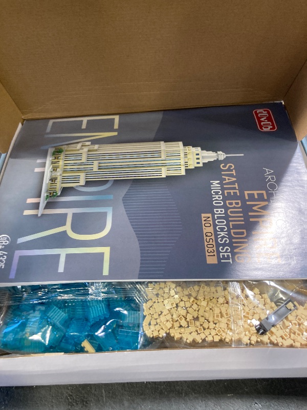 Photo 1 of dOvOb Architecture Empire Building Micro Blocks Set?3819PCS? - World Famous Architectural Model Toys Gifts for Kid and Adult