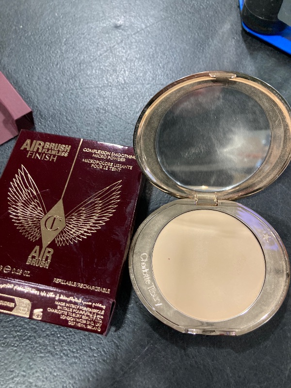 Photo 1 of Charlotte Tilbury Airbrush Flawless Finish Setting Powder - Pore-Blurring Pressed Powder for Face Makeup to Minimize Shine with a Soft-Focus Finish - 2 Medium